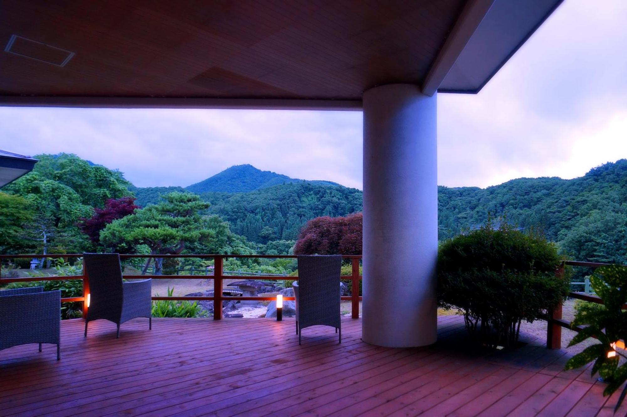 Sannouzan Onsen Zuisenkyo Hotel Ичиносеки Екстериор снимка